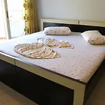 Nuredinaj * Vlorë