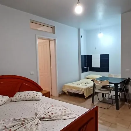 Nuredinaj * Vlorë