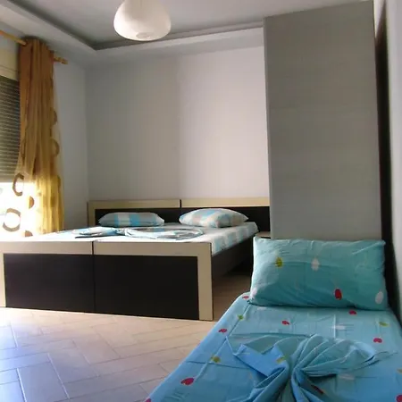 Nuredinaj Apartment Vlore