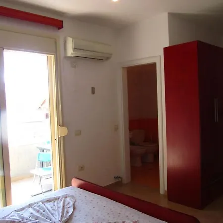Nuredinaj * Vlorë