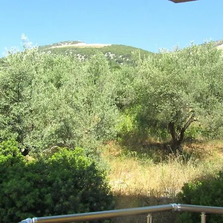 아파트 Nuredinaj Vlorë